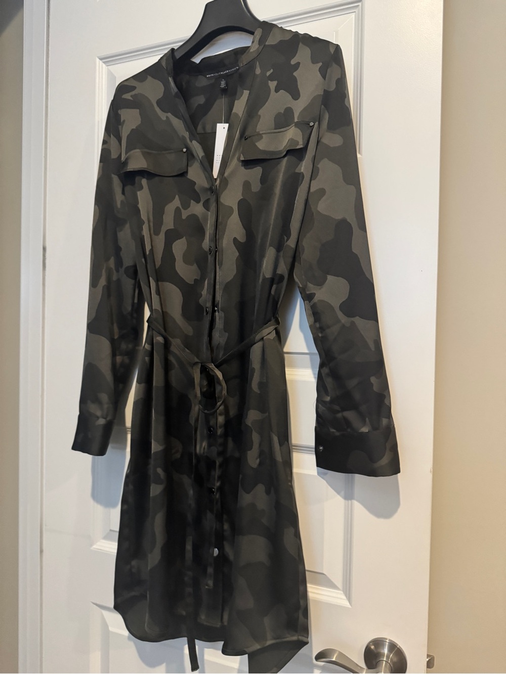 White House Black Market Green & Black Camo Tie-Waist Shirt Dress